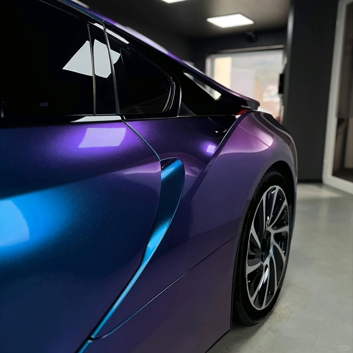 Diamond Purple to Amulet Blue Color Shift Wrap