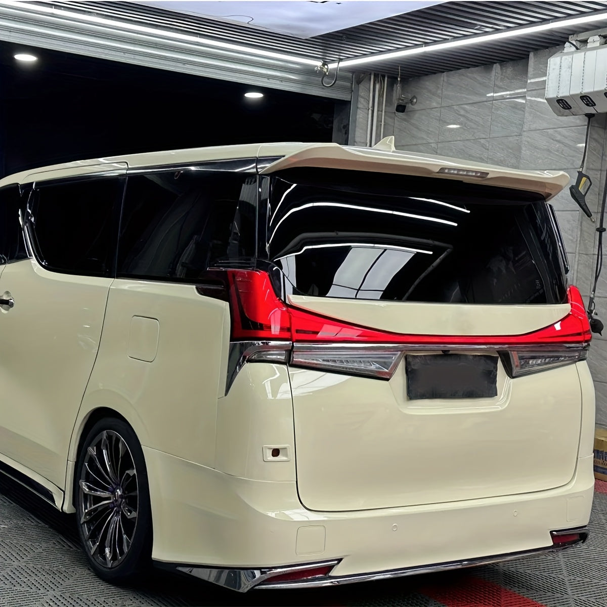 Pepper White Vinyl Wrap