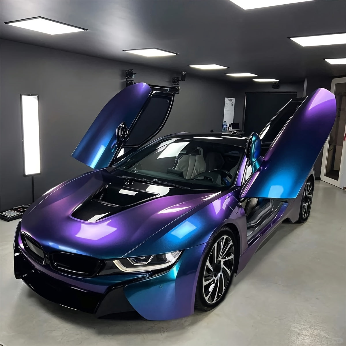 Diamond Purple to Amulet Blue Color Shift Wrap