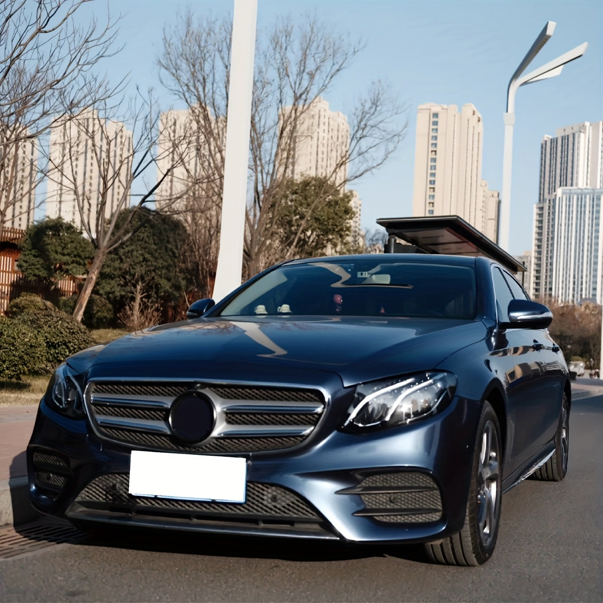 1550×152厘米\u002F50.85×4.99英尺坎布里安灰色变色膜 | PET材质 | 自粘易贴 | 防水防晒 | 适用于汽车和摩托车